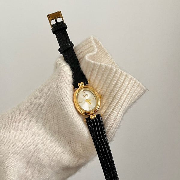 Oval Shape Gold Plated Quartz Leather Watch