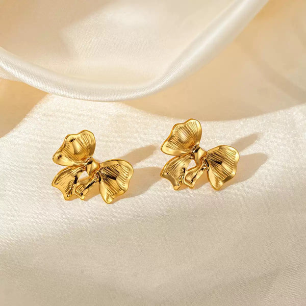 Cute Bow Shaped Classic 18K Gold Filled Ear Studs