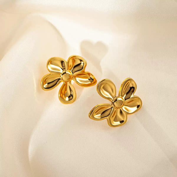 Flower Shaped Classic 18K Gold Filled Ear Studs