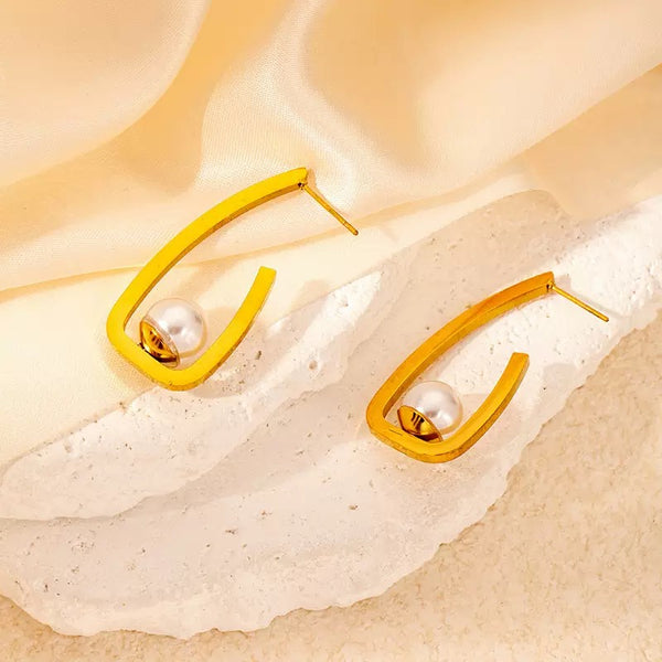 18K Gold Filled Ear Studs With Pearl