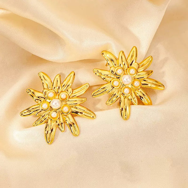 Sun Shaped 18K Gold Filled Ear Studs With Pearl