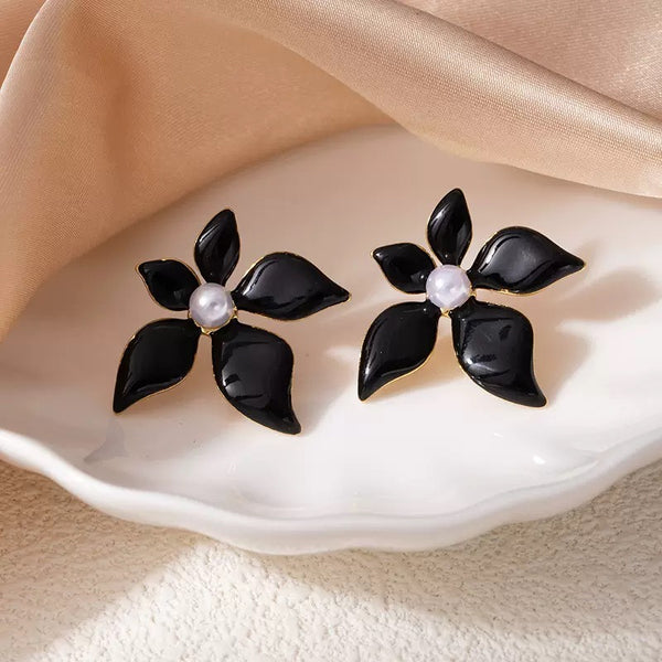 Flower Shaped 18K Gold Filled Ear Studs