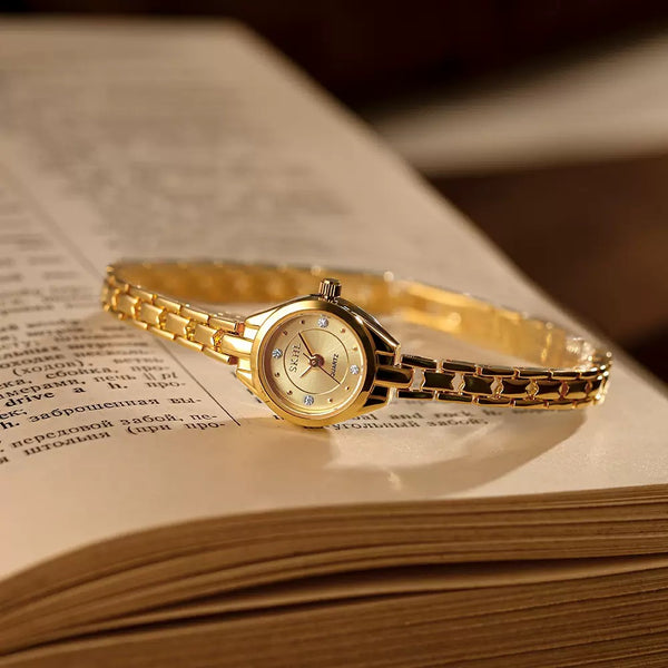 Minimalist Vintage Style Gold Watch